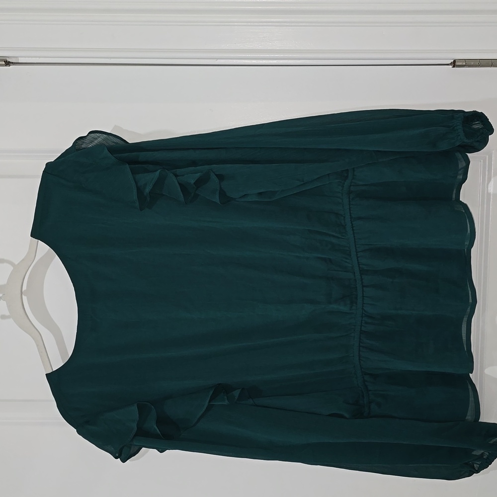 Marc New York Green Flutter Sleeve Wrap Blouse - Picture 8 of 10